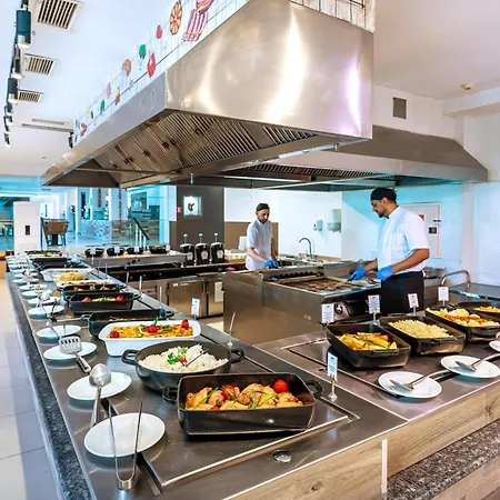Sunrise Aparthotel 4*